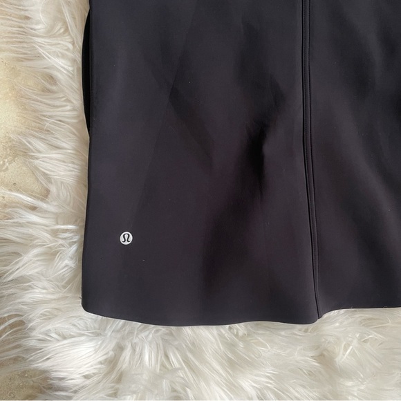 Lululemon RepelShell Jacket - Picture 6 of 9